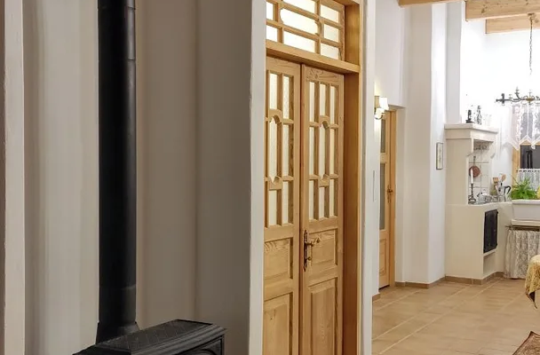Rustykalna enklawa nad jeziorem Pobondzie
