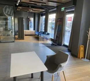 Mokotów: lokal biurowy 1108 m2 do wynajęcia