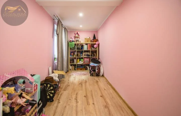 Parter domu/ 139,35m2/ ogród z basenem