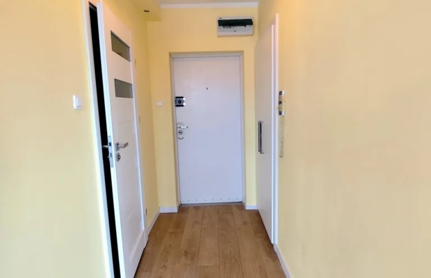 Do sprzedaży dwa pokoje z dużym balkonem