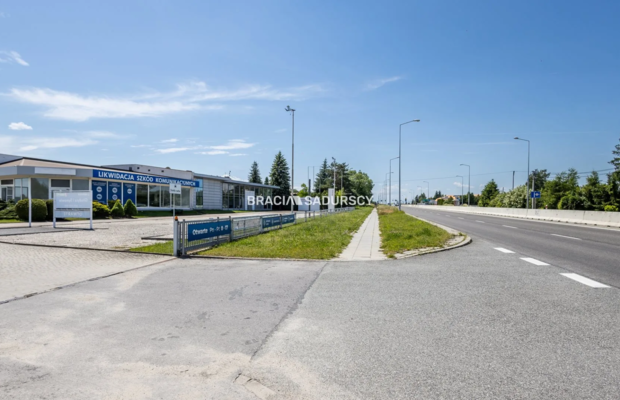 Budynki komercyjne przy drodze 94 WYNAJEM SPRZEDAŻ