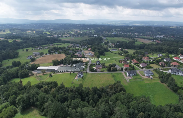 Działka budowlano-leśna. Siepraw.