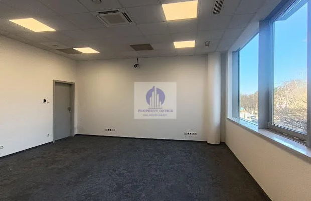Ursus: lokal biurowy 44,94 m2 do wynajęcia