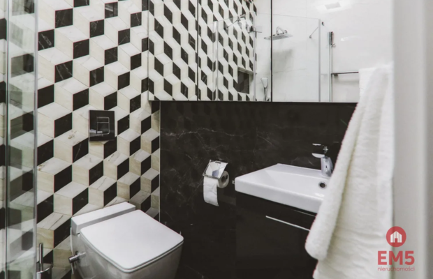 Dwupoziomowy Apartament z Panoramą na Jezioro