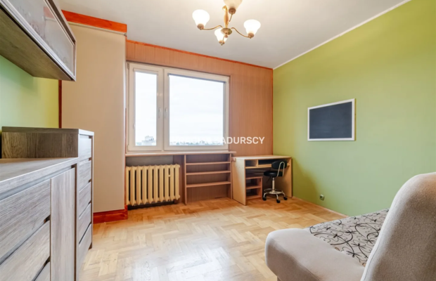 2 pokoje | Czyżyny | 12 piętro | Balkon |Piwnica