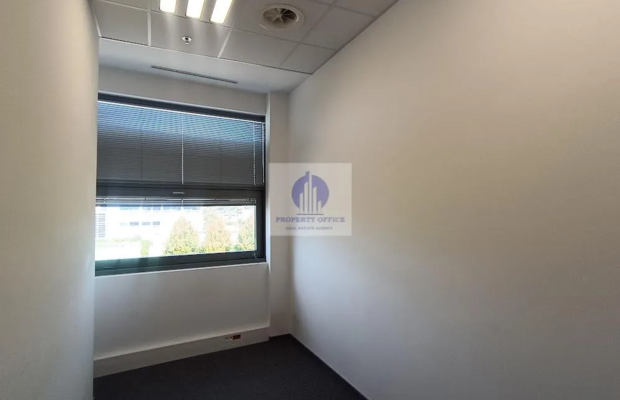 Warszawa Ursynów : lokal biurowy 980 m2 do wynajęcia