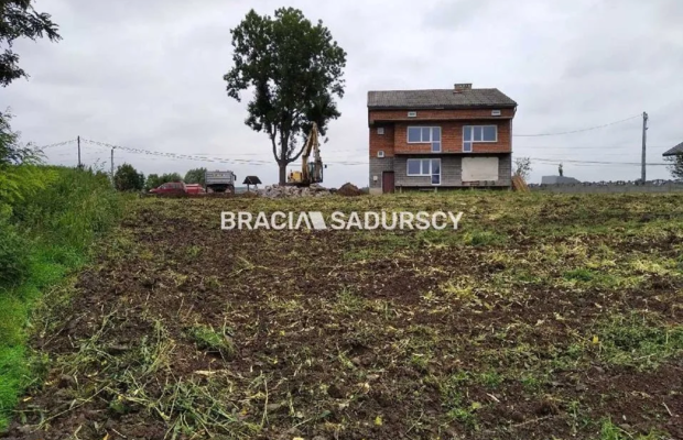 Pobiednik Wielki -Działka inwestycyjna (budowlana)