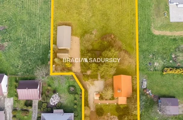 Duża działka z potencjałem – centrum Sieprawia