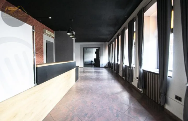 Lokal 290m2 przy Centrum miasta
