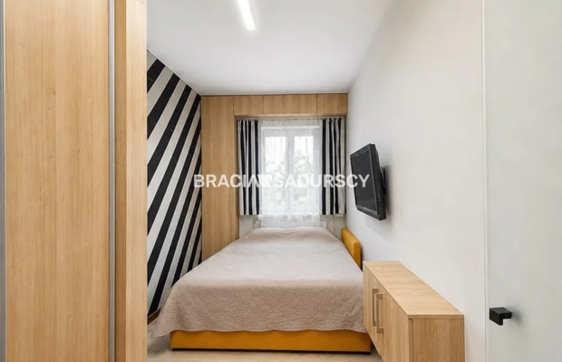 35,5 m², ul. Krasickiego, Stare Podgórze, piwnica