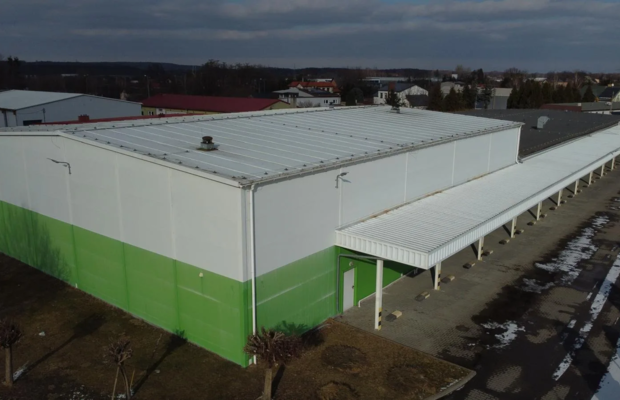 Sprzedam lub wynajmę halę, magazyn w centrum miasta Turek