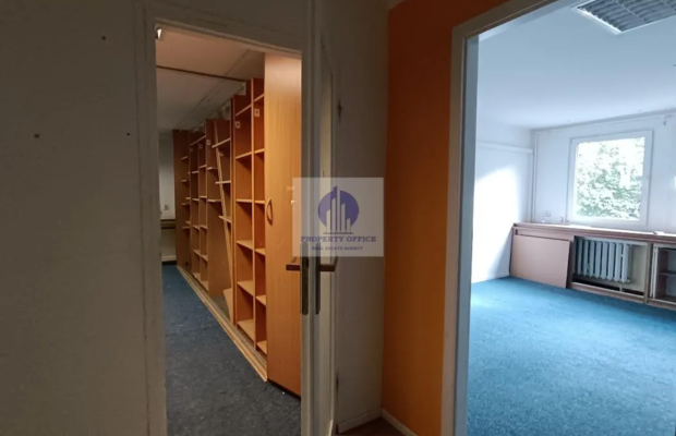 Mokotów: lokal biurowo-usługowy 122 m2 do wynajęcia