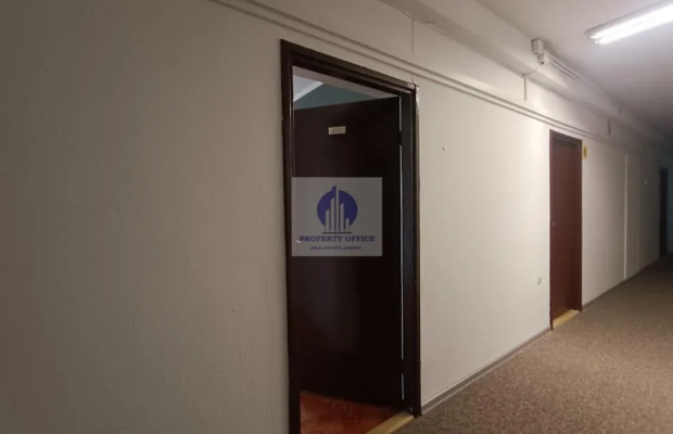 Włochy: lokal biurowy 33,90m2 do wynajęcia