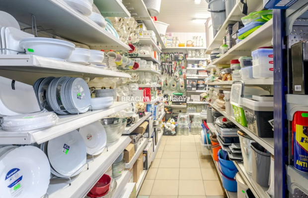 Lokal | ok.260 m² | Nowe Brzesko | Rynek | Centrum