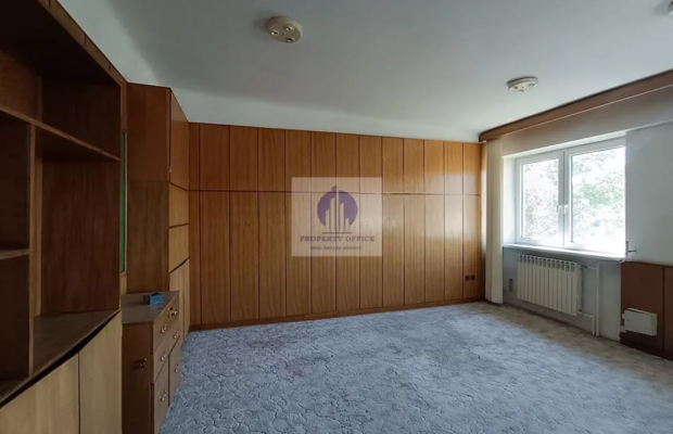Włochy: lokal biurowy 73,40m2 do wynajęcia