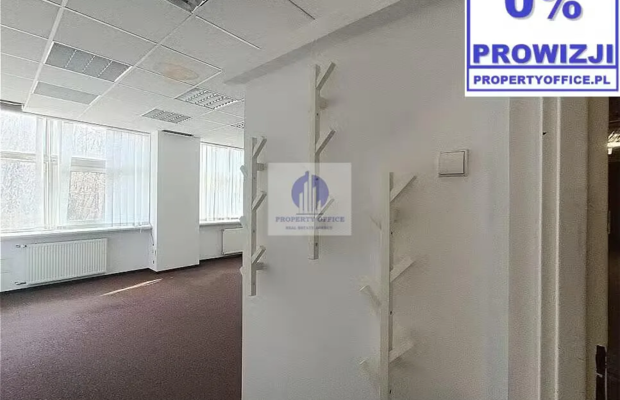 Bielany: lokal biurowy 33,68m2 do wynajęcia