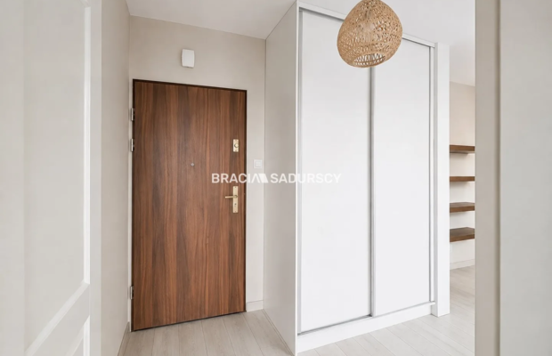 2pok. Płaszów, Bagry, tramwaj, pet-friendly