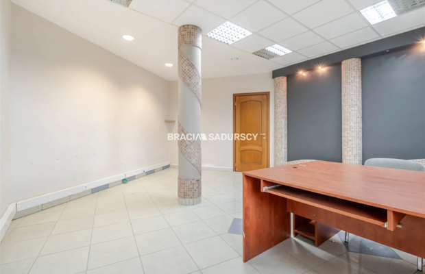 lokal biurowy 44 m2 Prądnik Biały biurowiec