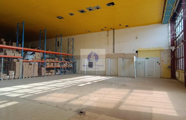Bielany: magazyn 332,51m2 do wynajęcia