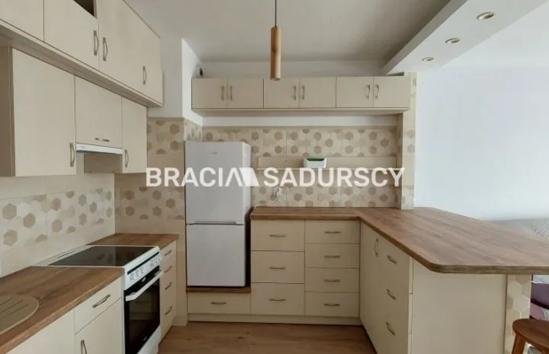 2 POKOJE | 5. PIĘTRO | BALKON | DĄBSKA |GARAŻ|
