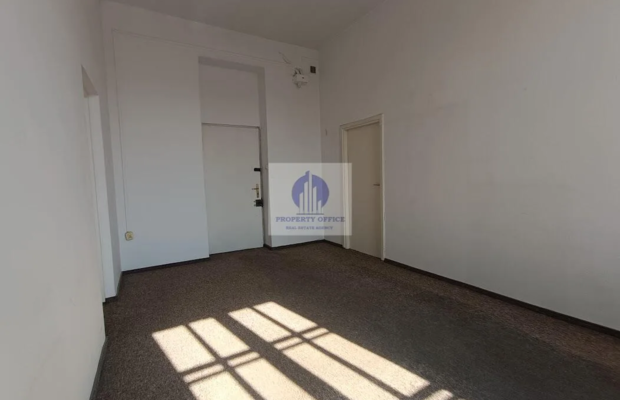 Praga Północ: lokal biurowy 17,66 m2 do wynajęcia