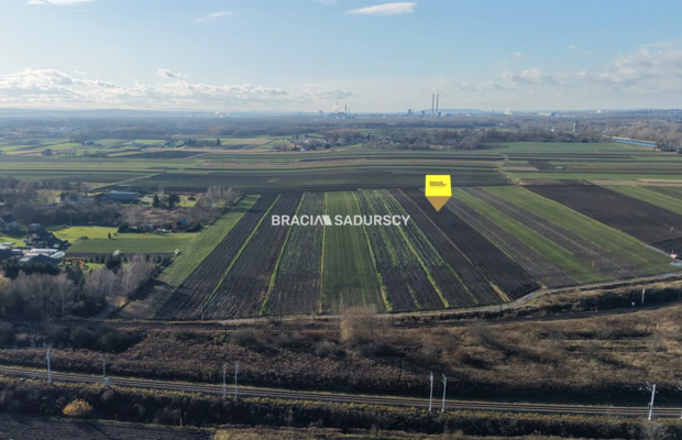 Działka budowlana o pow. 53 ar. w Krakowie.  
Przedmiotem oferty jest nieruchomość gruntowa niezabudowana o nr ew.  54/2  położ