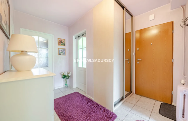 Przestronne 3 pokojowe  mieszkanie o powierzchni 61,40 m² - Kraków, ul. Halszki - Podgórze Duchackie.  
  
Mamy przyjemność zap