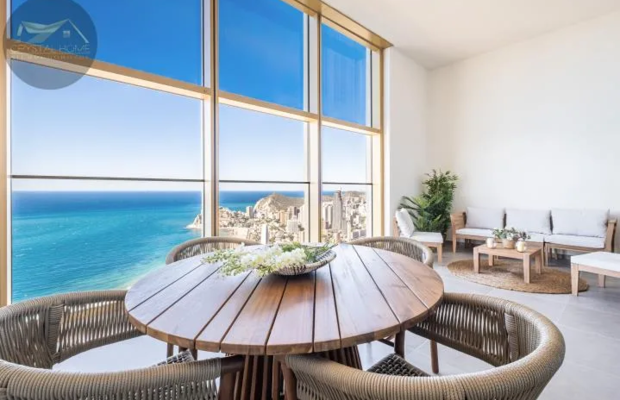 Apartament z widokiem na morze w Benidorm