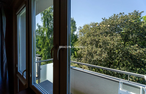 Mieszkanie 2 pokojowe z balkonem w Bronowicach.