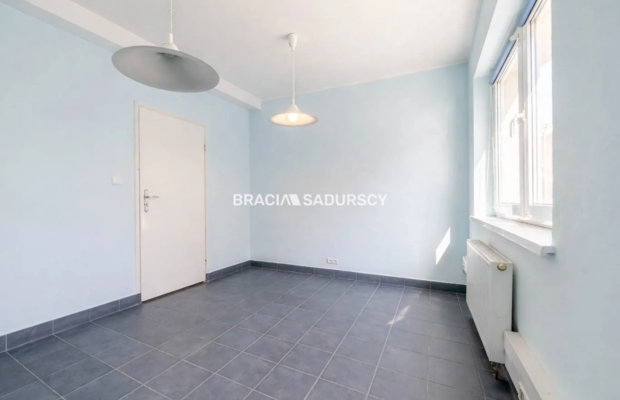 Budynek handlowo-mieszkanly Centrum Skawiny