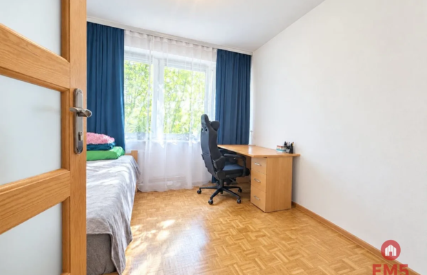 4 pokoje Os.Piasta 2 piętro