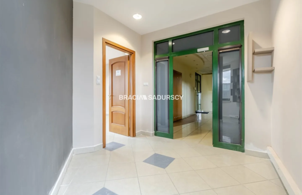 lokal biurowy 44 m2 Prądnik Biały biurowiec