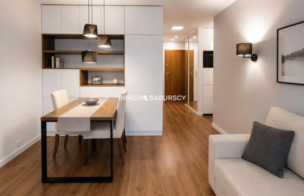 25 m² po generalnym remoncie | Blisko uczelni