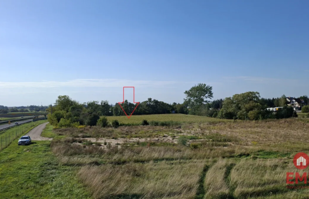 Działka inwestycyjna przy S8