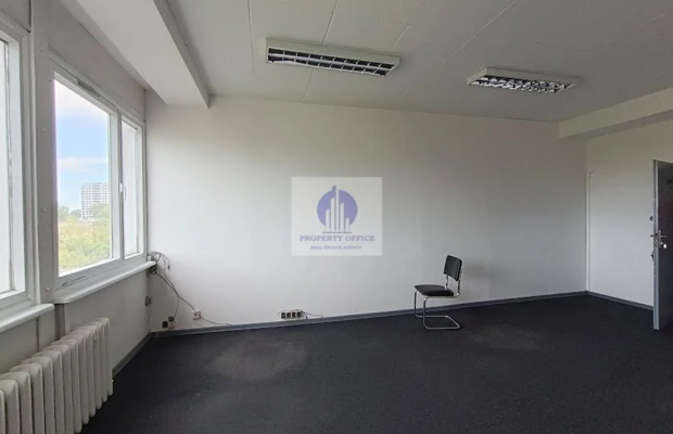 Praga Południe: lokal biurowy 35,10m2 do wynajęcia