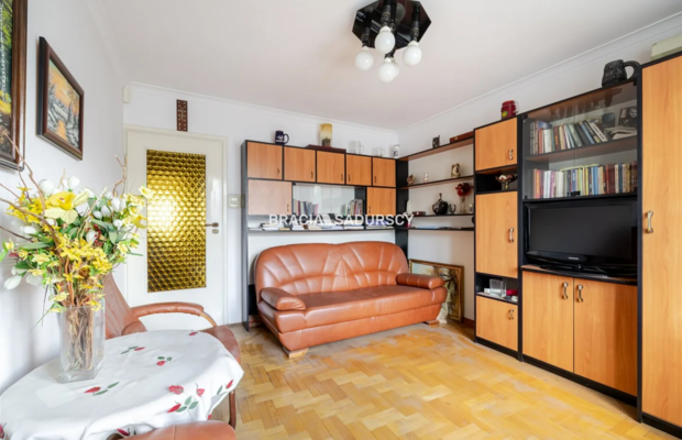 3 pokoje | Loggia | Świetna lokalizacja