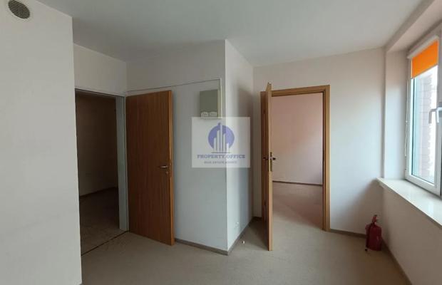Mokotów: lokal biurowy 128 m2 do wynajęcia
