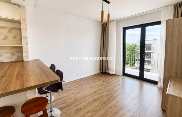 2 POKOJE | 5. PIĘTRO | BALKON | DĄBSKA |GARAŻ|