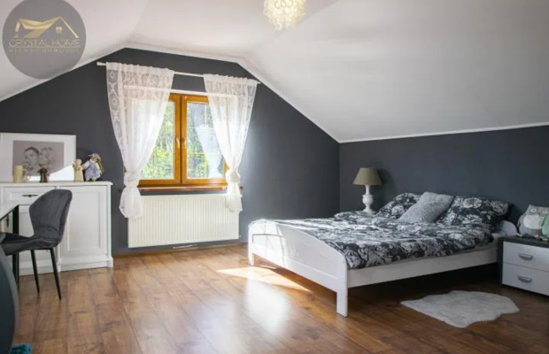 Dom z ogrodem i garażem 173m2