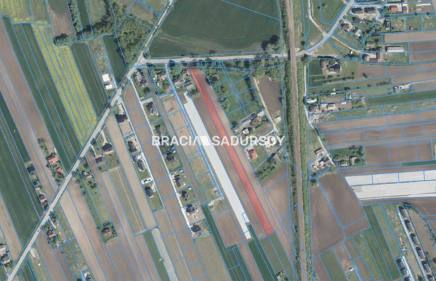 Działka budowlana o pow. 55 arów w Krakowie - Nowej Hucie   
 
Przedmiotem oferty jest działka o nr  298/2    położona w obrębi