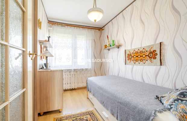 3 pokoje | 45,5 m² | balkon | panoramiczny widok | miejsce postojowe | Kraków, ul. Pachońskiego  

  Cena: 718 900 zł  

 Na sp