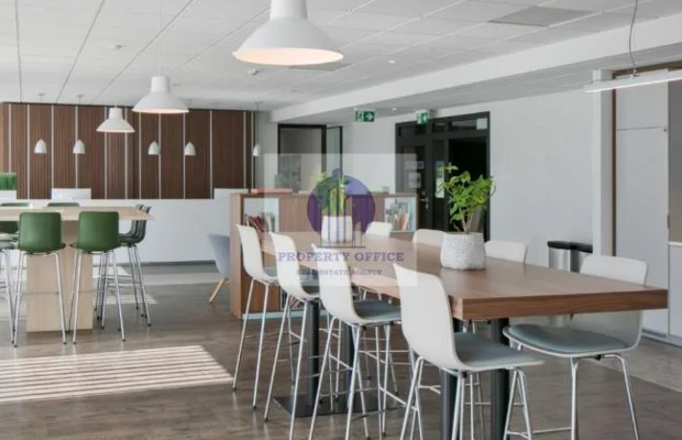 Ochota: lokal biurowy 446m2 do wynajęcia