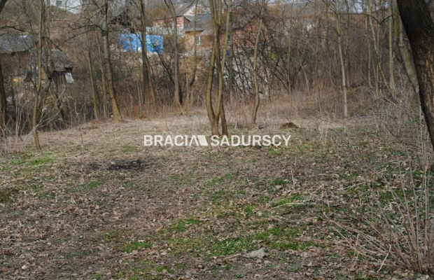 Do sprzedania działka budowlano- rolna ,częściowo zalesiona ,o pow ,48 arów ,/w tym 5 arów budowlane /w miejscowości Malkowice 