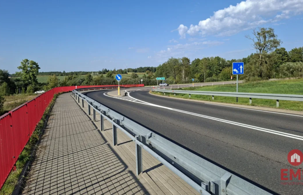 Działka inwestycyjna przy S8