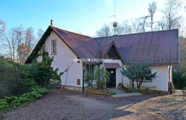 Grajów, okolice Wieliczki, dom wolnostojący