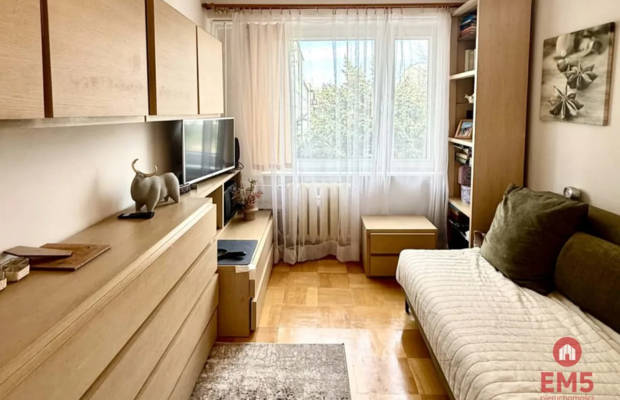 Mieszkanie 3-pokojowe na sprzedaż – Centrum August