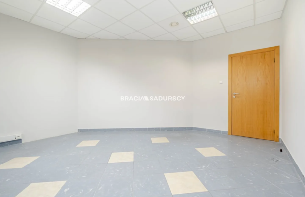 LOKAL OK 15,5 M2 BIUROWY PRĄDNIK BIAŁY -BIUROWIEC