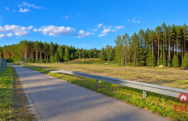 Plac 4500 m2 przy DK 8