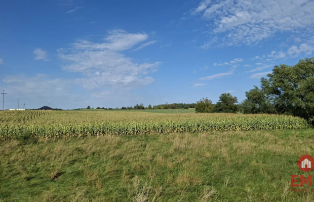 Działka inwestycyjna przy S8