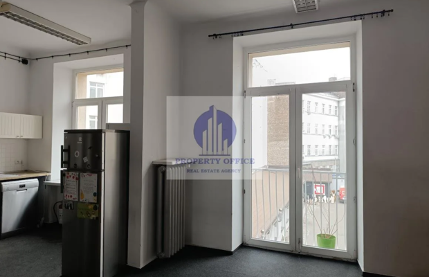Ochota: lokal biurowy na 300m2 do wynajęcia